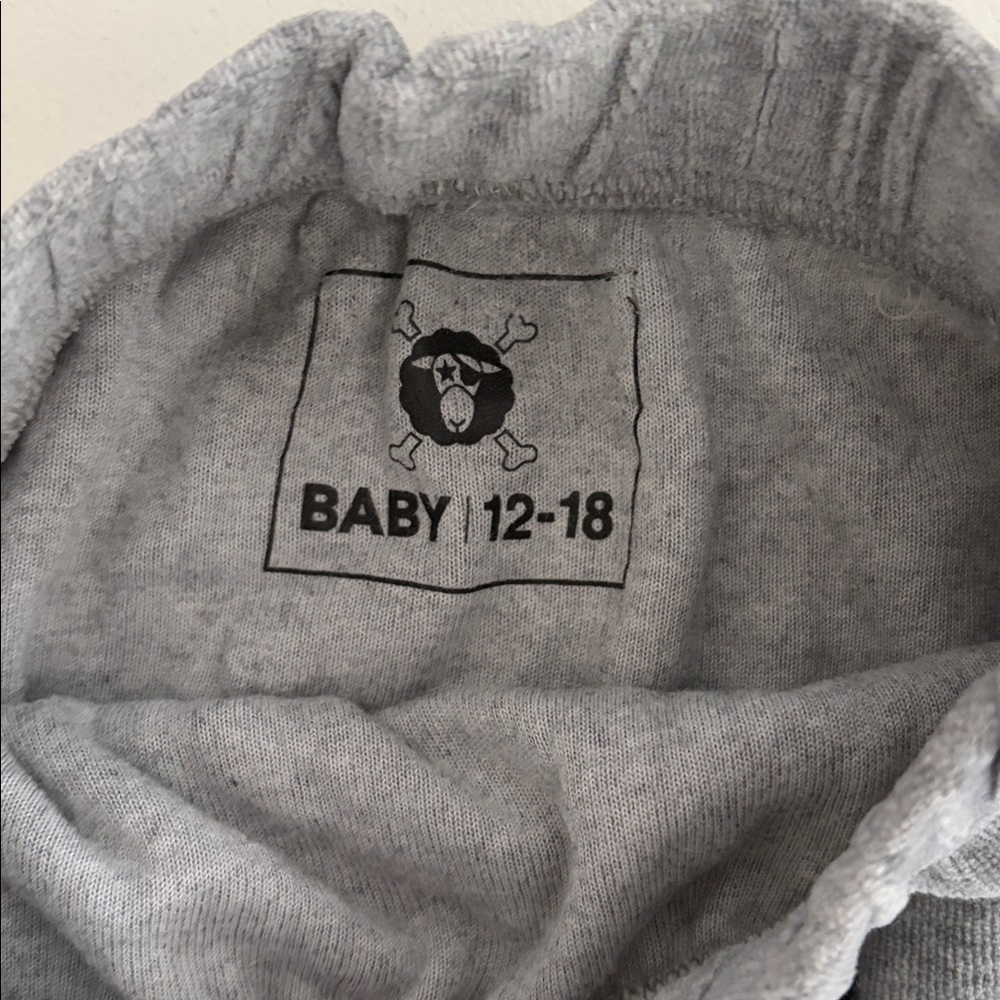 Nununu baby Gray Ruffle Baby Pants 12-18m - Picture 4 of 5